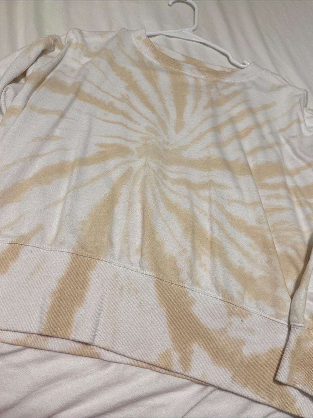 RDI Cream & White Tie-Dye Crewneck Sweatshirt